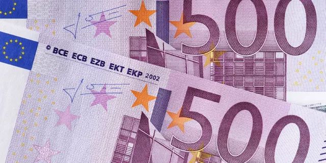 EUR/USD: 'Pennant' pattern pushed price higher