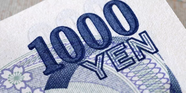 USD/JPY: 'Shooting Star' on the last local high