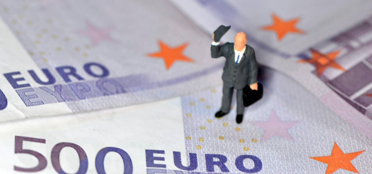 EUR/USD: euro returned under Cloud