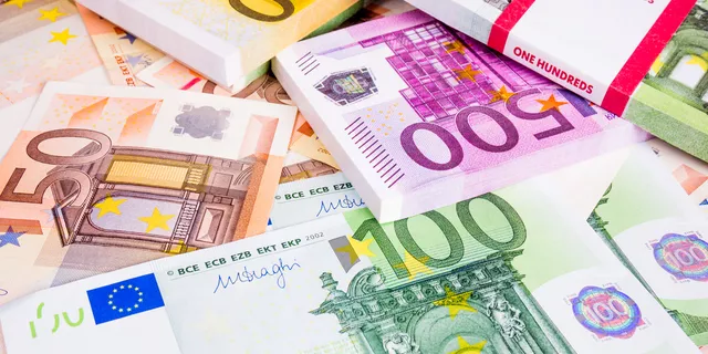 EUR/USD fell below 1.1690