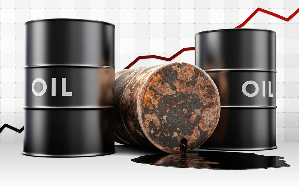 XTIUSD Extends Bullish Phase, but Watch for Retracement Levels Before Continuing to Buy!